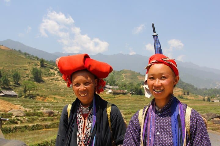 Sapa Private 3-Day Fansipan Peak & Hilltribe Village Trek photo 4