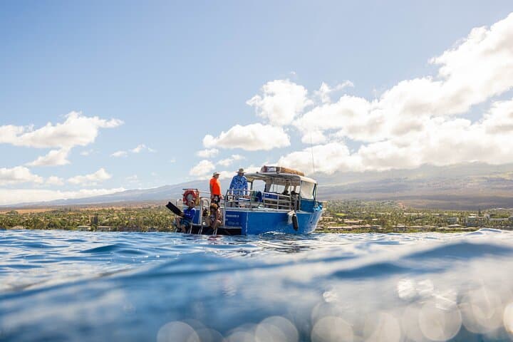 Molokini Crater 2-Tank Dive: Maui Morning Scuba Safari photo 3