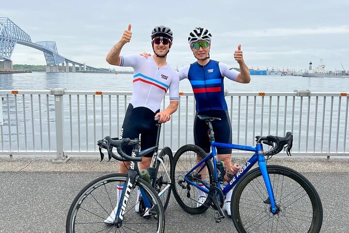 Guided Road Bike Tour in Tokyo: English & Italian Ride with Rental photo 6