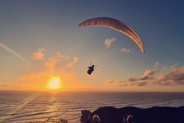 Auckland Twilight Sunset Tour: Muriwai Beach, Winery Dinner & Thermal Pools photo 4