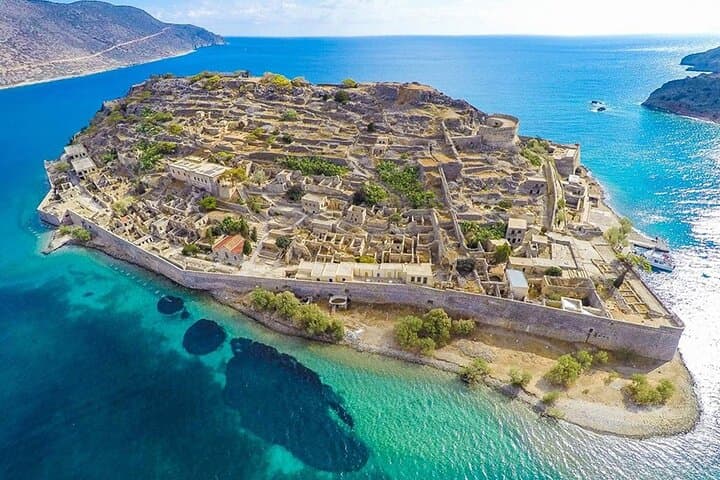 Full-Day Private Crete Tour: Agios Nikolaos, Spinalonga & Voulisma Beach photo 2