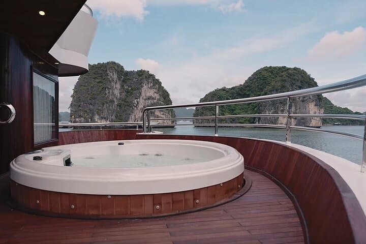 Gen Z Cruise: 2-Day Active Halong Bay Adventure from Hanoi photo 4