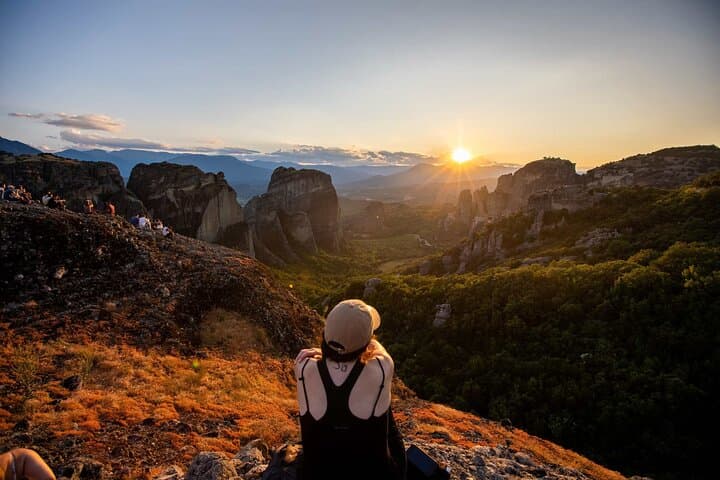 2-Day Guided Tour to Meteora from Athens — Sunset Monasteries & Hotel photo 3