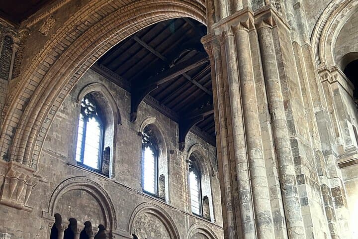 Medieval London Walking Tour with an Oxford PhD Historian photo 2