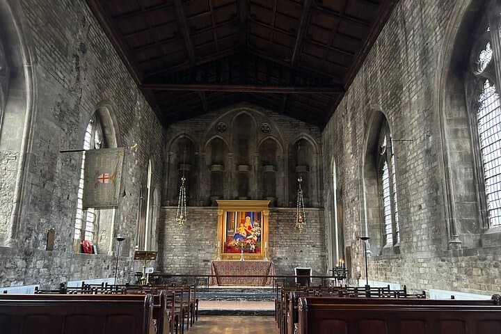 Medieval London Walking Tour with an Oxford PhD Historian photo 6