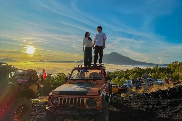 Kintamani Sunrise Jeep Tour: Mount Batur, Black Lava & Coffee photo 3