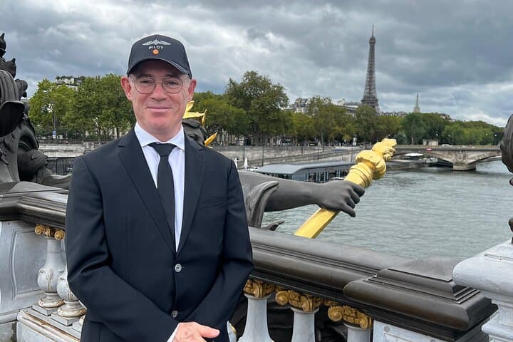 Private Paris monuments tour: Montmartre to the Eiffel Tower in 4 hours photo 6