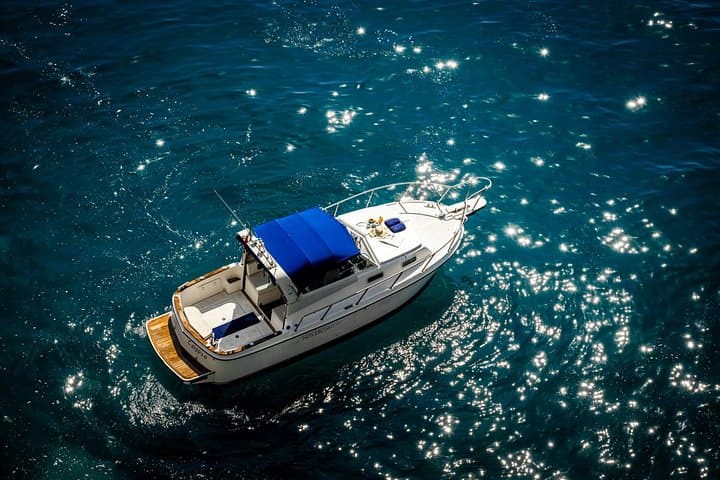 Private Boat Tour to Capri from Positano — Full-Day Capri Excursion photo 3