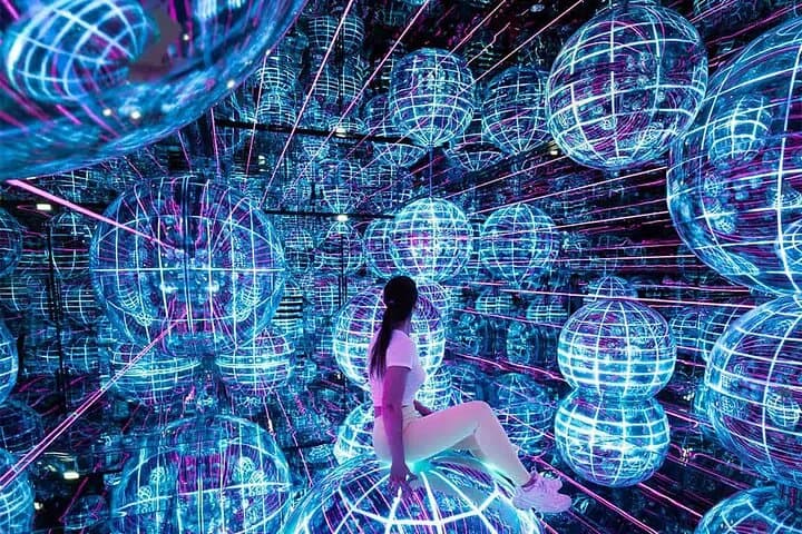 Aya Universe Dubai: Interactive Science, Art & Sustainable Design