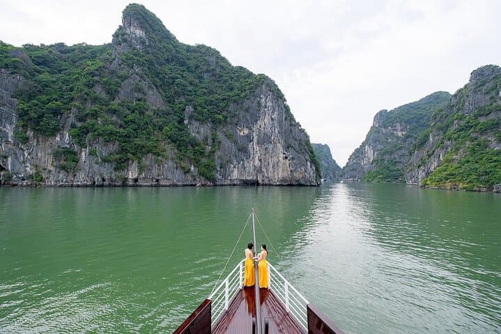 Ha Long Bay 2-Day Cruise: Luon Cave, Titop Island & Sung Sot Explorer photo 3