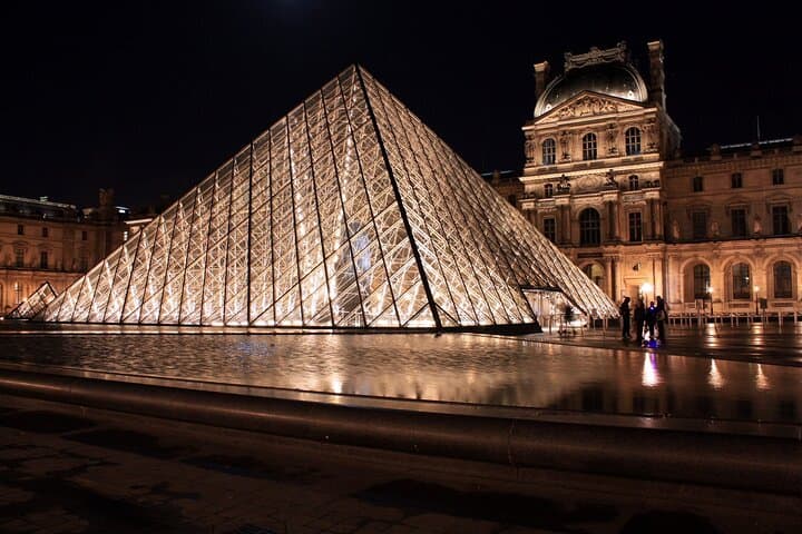 French Kiss Movie Locations Walking Tour — Private Paris Guide photo 6