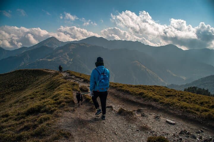 8-Day Private Taiwan Road Trip: Taroko Gorge, Sun Moon Lake & Alishan Sunrise photo 4