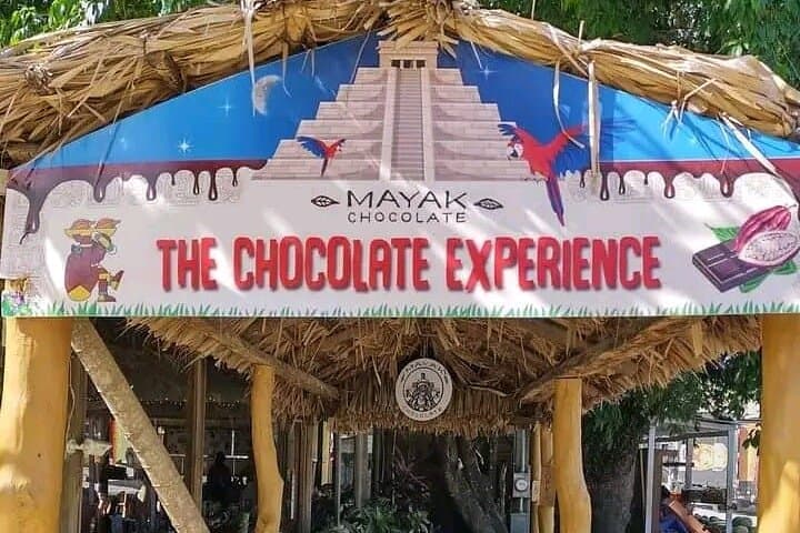 Roatan Private Custom Shore Tour — Rum, Chocolate, Beaches & Wildlife photo 6