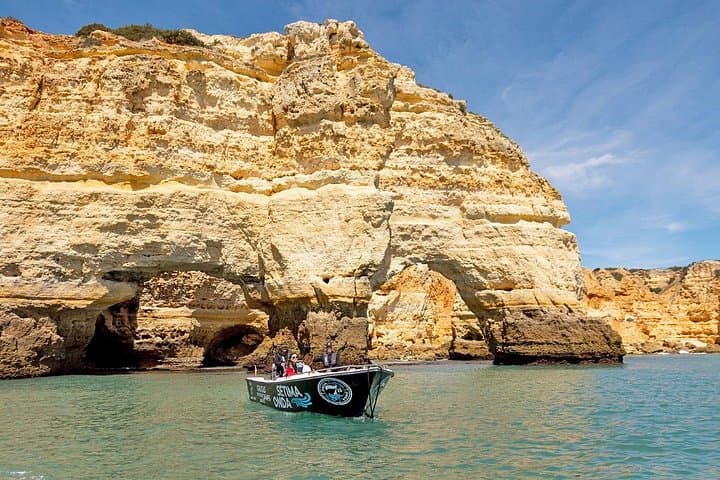 Private Benagil Cave Boat Tour from Armação de Pêra — 2-Hour Coastal Cruise photo 1