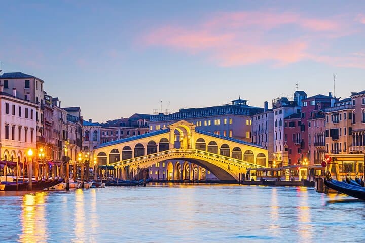 Private Venice Walking Tours with Gondola — Customize St. Mark’s, Rialto & Hidden Gems photo 2
