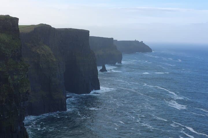 Two-Day Private Tour from Dublin to the Wild West: Cliffs, Castles & Connemara