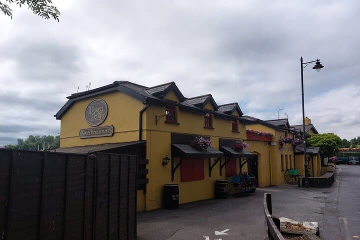 Dublin to Galway via Cliffs of Moher & Bunratty Castle — Private Scenic Transfer photo 3