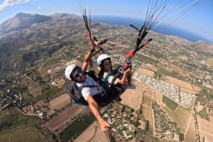 Soaring Over Sicily: Tandem Paragliding in Castellammare del Golfo photo 6