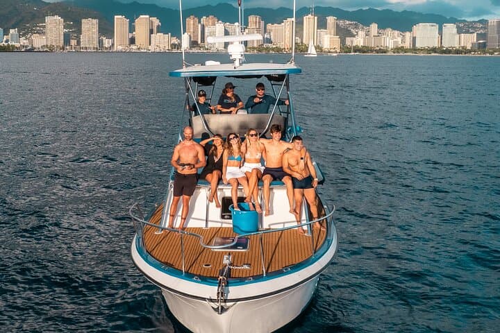 Private Luxury Sunset Cruise Waikiki: Exclusive Yacht Charter at Dusk photo 2