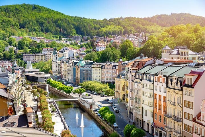 Day Trip to Karlovy Vary: Private Full-Day Spa Town Tour from Prague photo 2