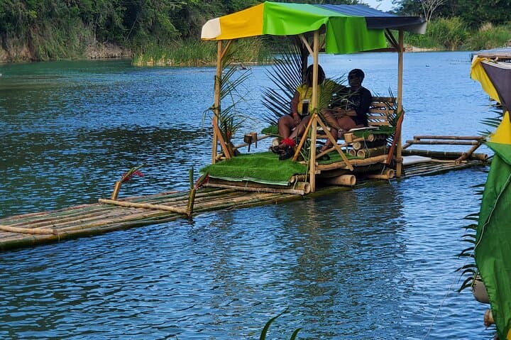 Private Bamboo River Rafting in Montego Bay — 1-Hour Jungle Float & Limestone Foot Massage photo 6