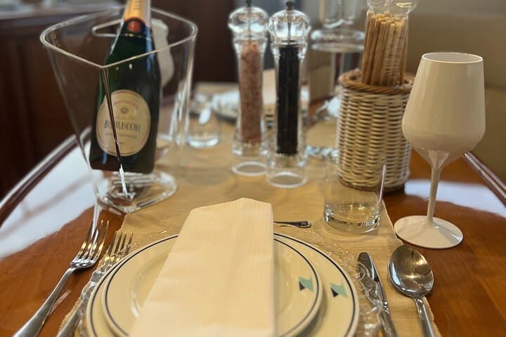 Capri Private Yacht Tour from Sorrento — Full-Day Carlina Experience photo 2