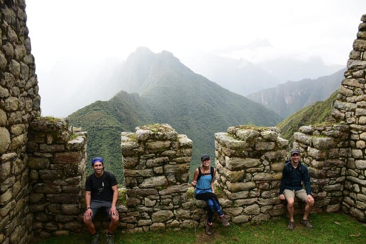 2-Day Inca Trail to Machu Picchu: Short Hike, Wiñay Wayna & Panoramic Train photo 3