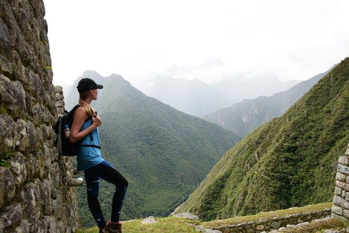 2-Day Inca Trail to Machu Picchu: Short Hike, Wiñay Wayna & Panoramic Train photo 5