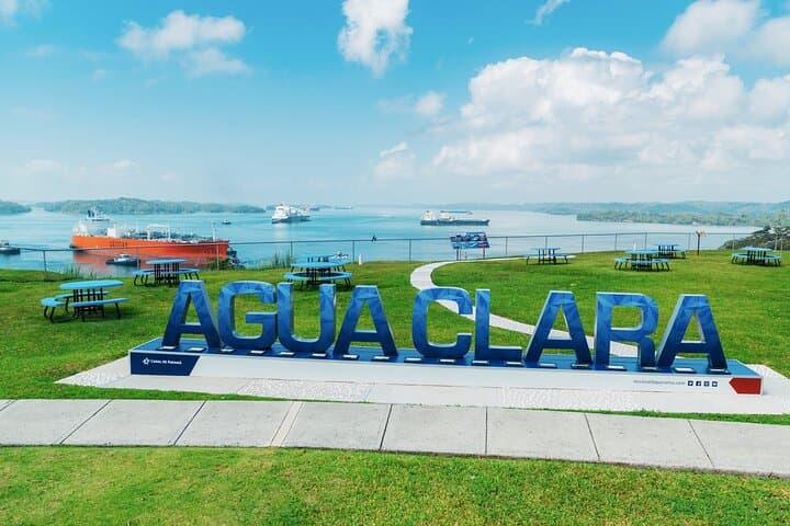 San Lorenzo Fort & Agua Clara Locks: Panama Canal Day Tour from Panama City