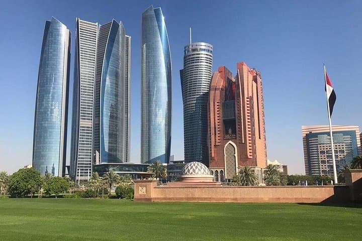 Abu Dhabi Private Full-Day Tour from Dubai: Grand Mosque, Corniche & Yas Island photo 3