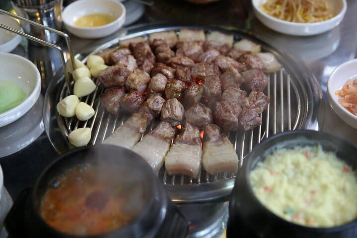 One-Day Seoul: Hanbok Photos, BBQ Alley and Jjimjilbang Recovery photo 5