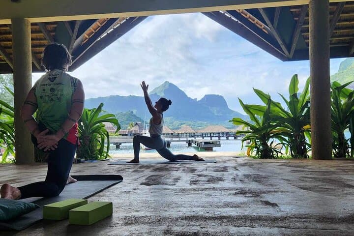 Private Yoga in Mo'orea - 75-Minute Personalized Lagoonside Session photo 6