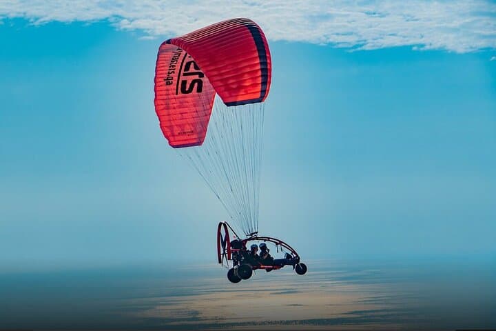 Skybound Paratrike Over Doha: Private Powered Paragliding in Qatar photo 4