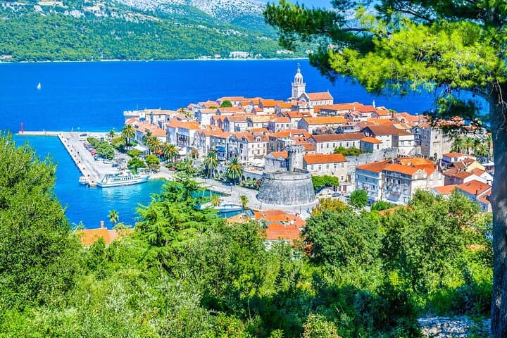 Korčula & Pelješac Wine-Tasting Day Trip from Split: Island Sights and Rizman Vineyards
