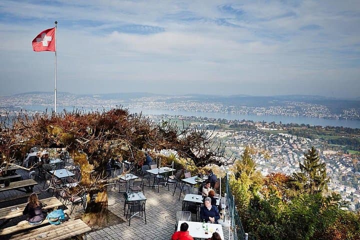 Half-Day Zurich: Old Town Walk, Lake Cruise & Felsenegg Cable Car photo 4