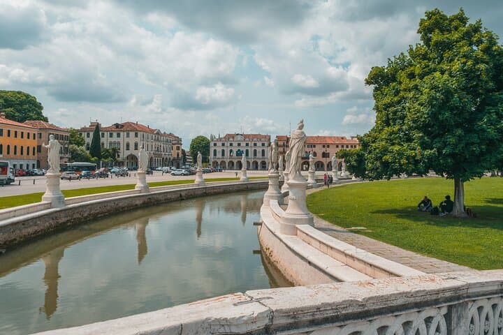 Padua Walking Tour: Top Sights, Hidden Gems & Local Secrets