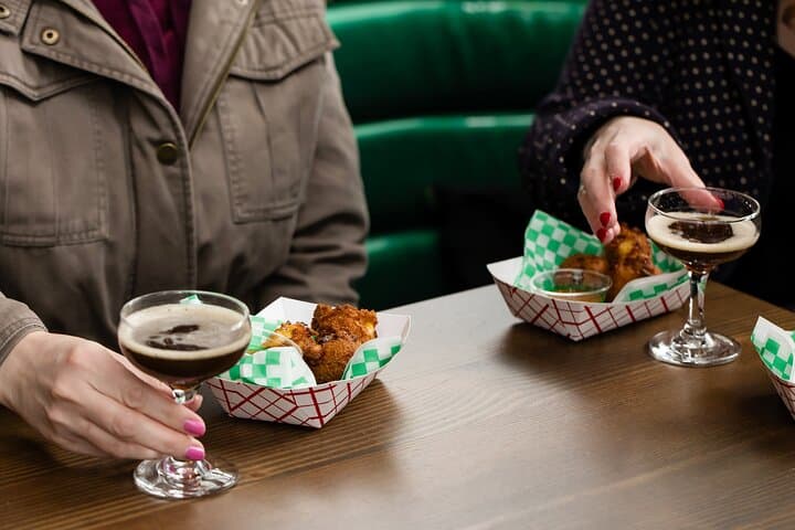 Seattle Chef-Guided Happy Hour Walking Tour: Cocktails, Bubbles & Bites photo 3