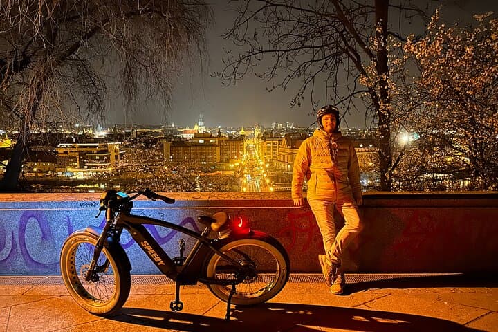 Prague Retro E‑Bike Night Tour: Guided Night Ride to Castle, Charles Bridge & Letná Views photo 6