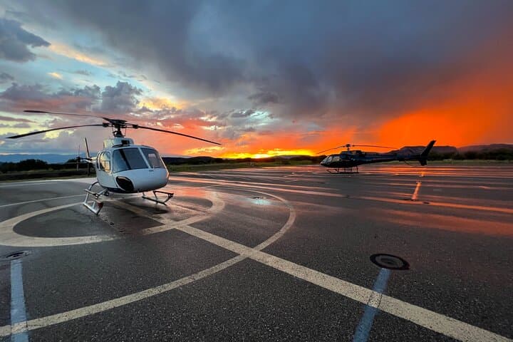 Fly the Secret Wilderness: 45-Mile Sedona Helicopter Tour Over Canyons and Cliff Dwellings