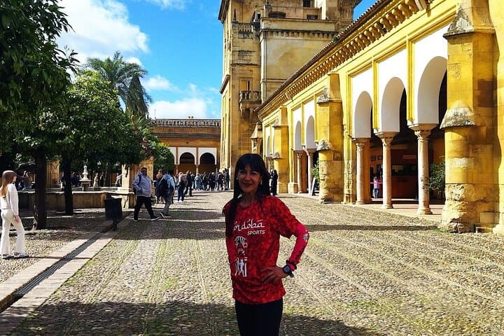 Cordoba Historic Center Running Tour: 6km Private Guided Run Through Ancient Streets
