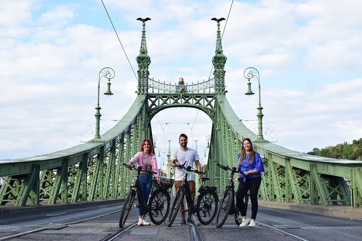 Budapest E-Bike Highlights Tour: Citadel, Castle District & Parliament in 3 Hours photo 1