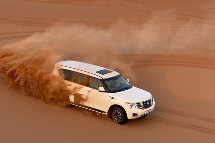 Private Dubai Evening Dune Bashing & Desert BBQ Experience