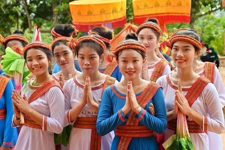 Mekong Delta in 3 Days: Cai Rang Floating Market, Tra Su Forest & Sam Mountain photo 5