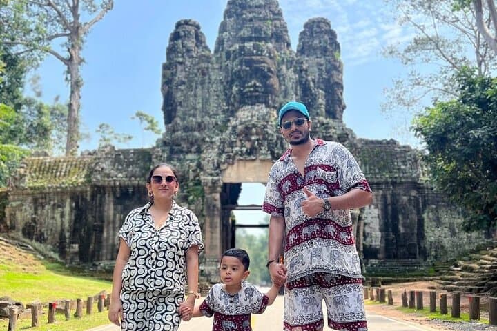 Full-Day Angkor Temples Tour from Siem Reap with Phnom Bakheng Sunset photo 4