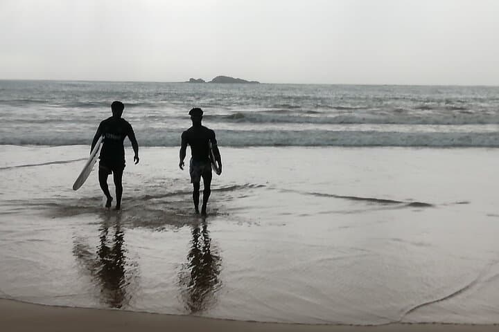 Accra Private Surfing Experience with Pick Up — Kokrobite Surf Lessons & Beach Day photo 3