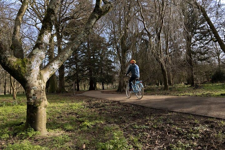 Guided Cycle Tours of Cardiff: City Sights, Bay Views & Local Stories photo 3