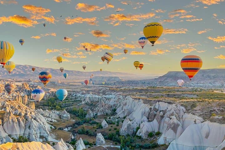 Cappadocia Red Tour: Classic 7.5-Hour Small-Group Exploration of Fairy Chimneys photo 3
