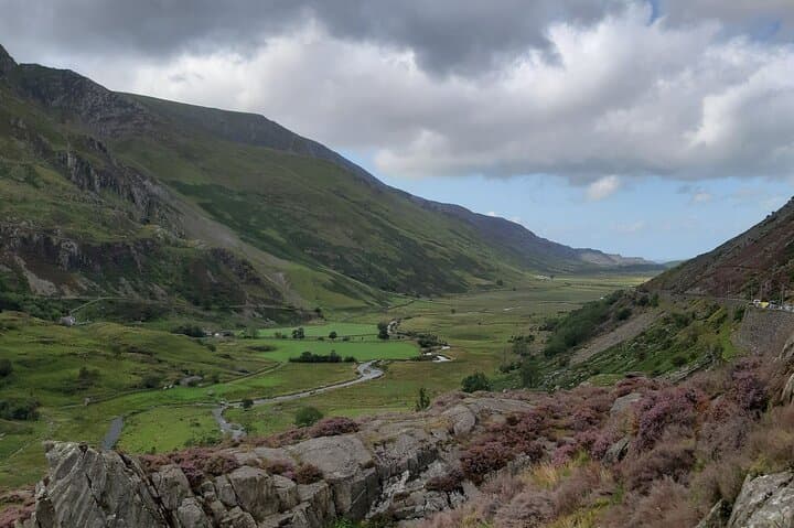 Snowdonia & Castles: North Wales Rail Tour from London photo 2