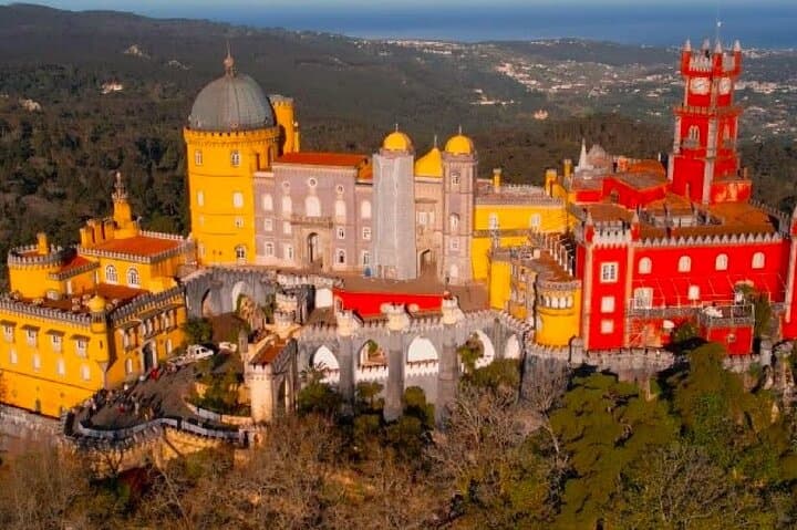 Sintra Splendor and Cascais Coastline Private Day Tour from Lisbon