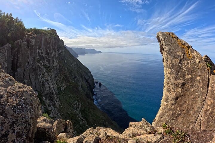 Madeira 4x4 Full-Day Private Tour — Off-Road Levadas, Peaks & Coast photo 6